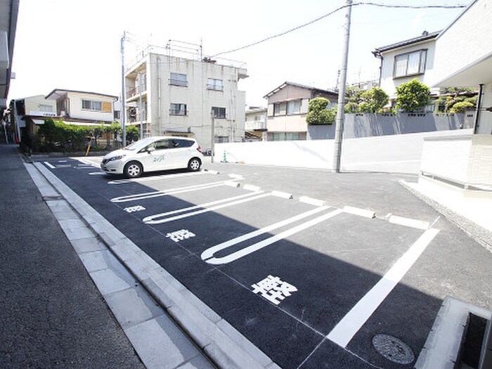 ﾙｰﾌﾞﾙ下富野の物件外観写真