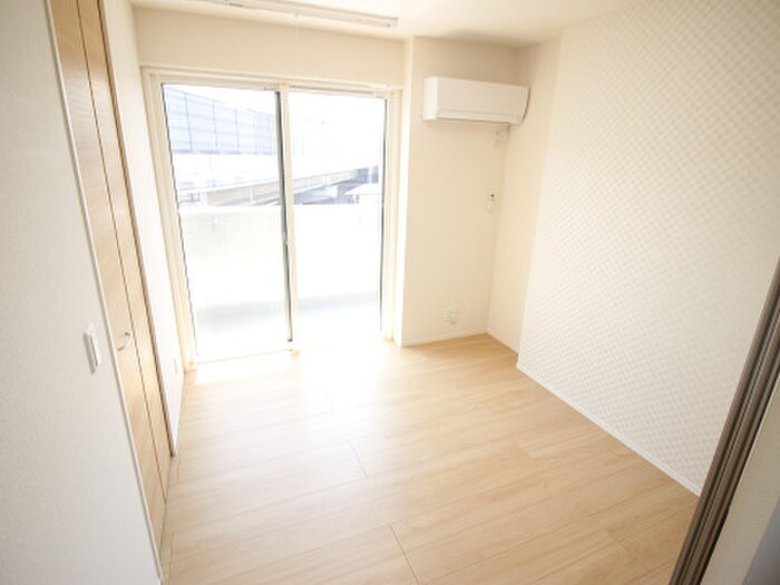 ﾙｰﾌﾞﾙ下富野の物件内観写真