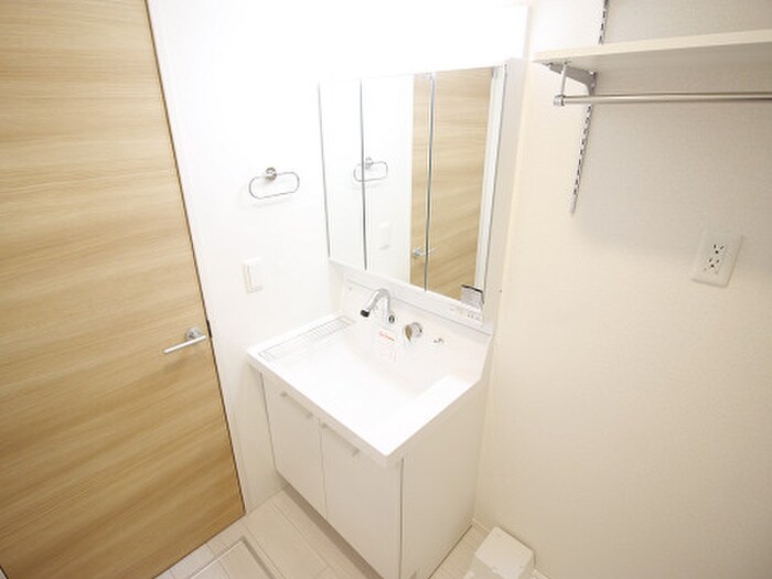 ﾙｰﾌﾞﾙ下富野の物件内観写真