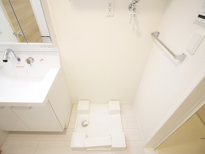 ﾙｰﾌﾞﾙ下富野の物件内観写真