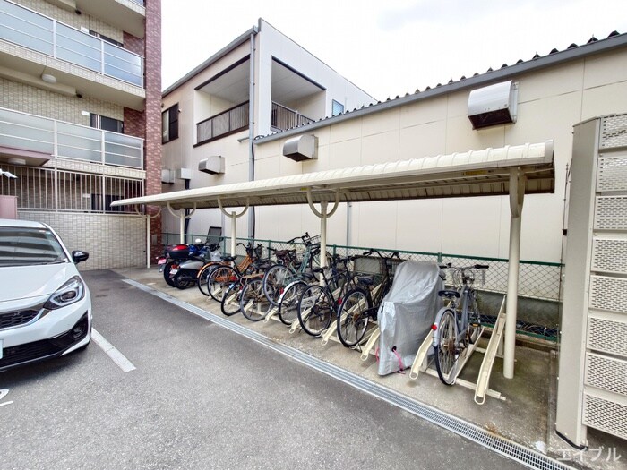 パークサイド ソレイユの物件外観写真