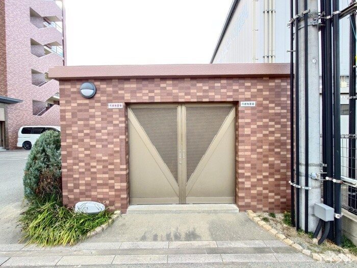 パークサイド ソレイユの物件外観写真