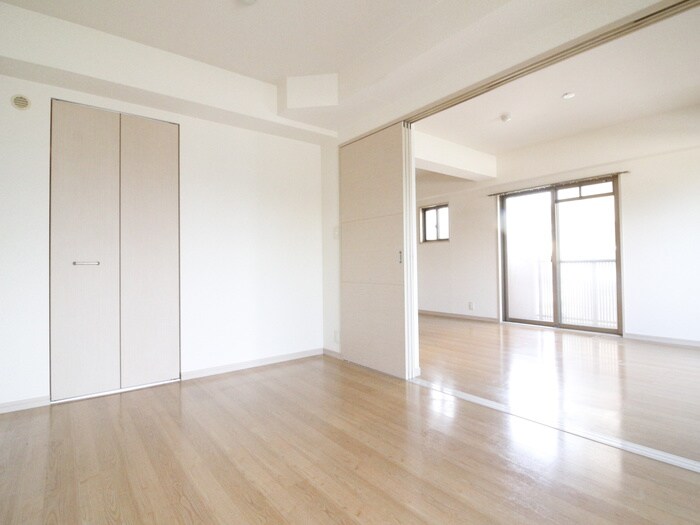 パークサイド ソレイユの物件内観写真