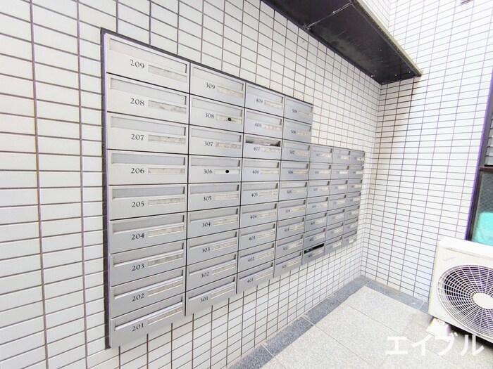 ビジネス・ワン美野島の物件外観写真