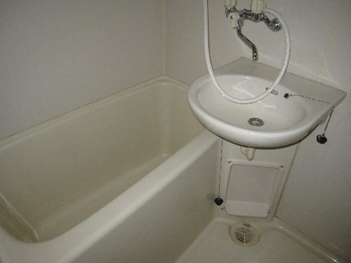 ビジネス・ワン美野島の物件内観写真