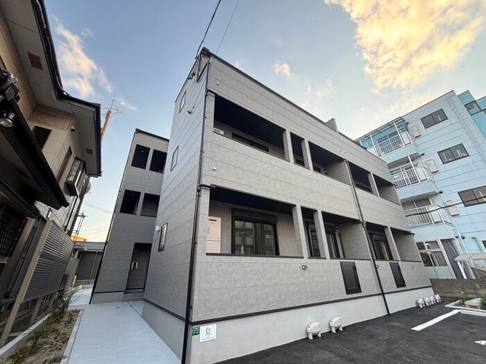 ｳﾞｪﾙｼﾞｭ大野城ﾚｼﾞﾃﾞﾝｼｬﾙｽｲｰﾄの物件外観写真