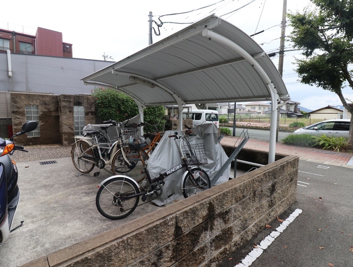 グランシャリオ日の里の物件外観写真