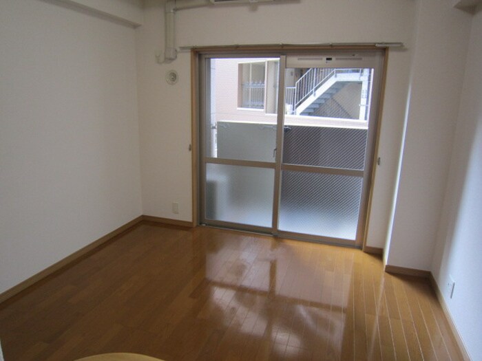 CAVANA天神の物件内観写真