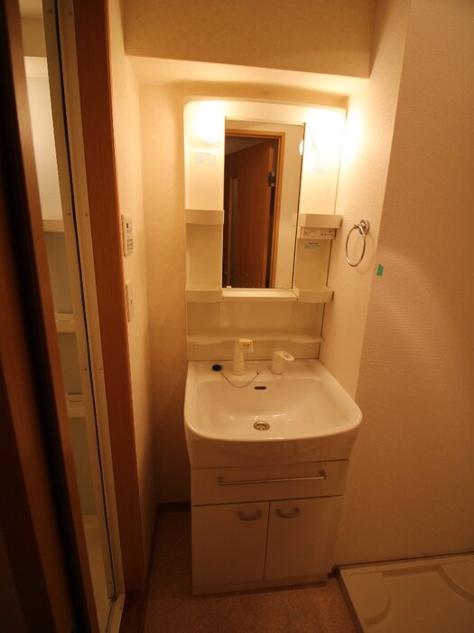 CAVANA天神の物件内観写真