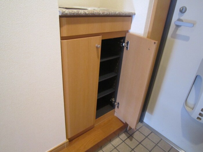 CAVANA天神の物件内観写真