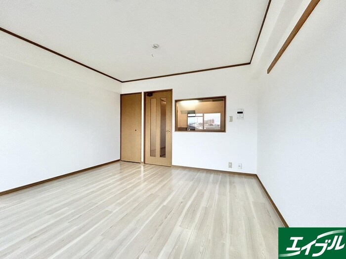 ウインサム和白の物件内観写真