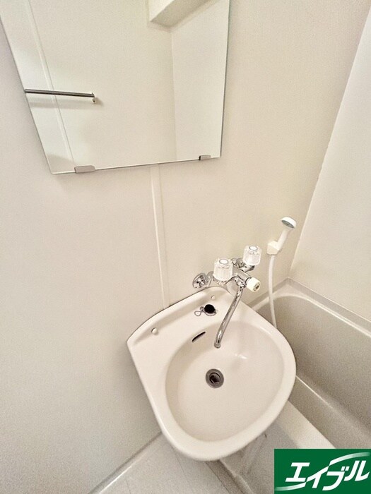 ウインサム和白の物件内観写真