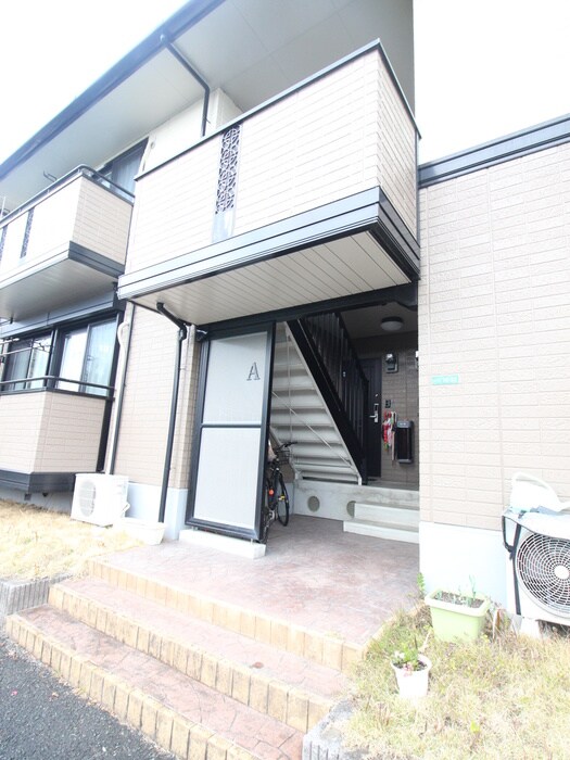 サンコート吉祥寺　A棟の物件外観写真