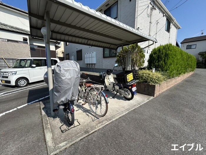 イリーデ八枝の物件外観写真