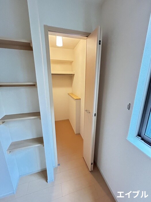 イリーデ八枝の物件内観写真