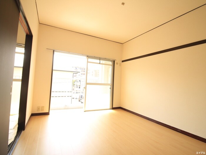 オリエンタルハイツの物件内観写真