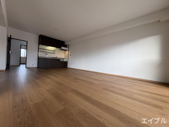 ハイネス那珂川の物件内観写真