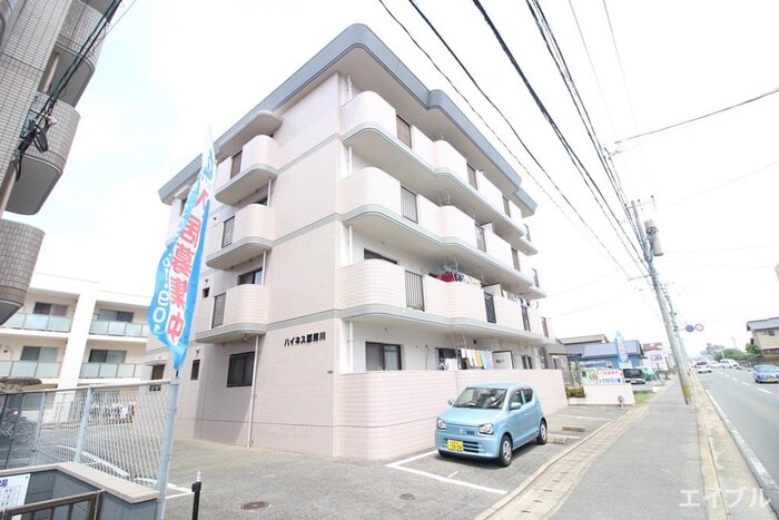 ハイネス那珂川の物件外観写真