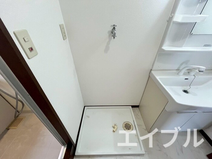 ハイネス那珂川の物件内観写真