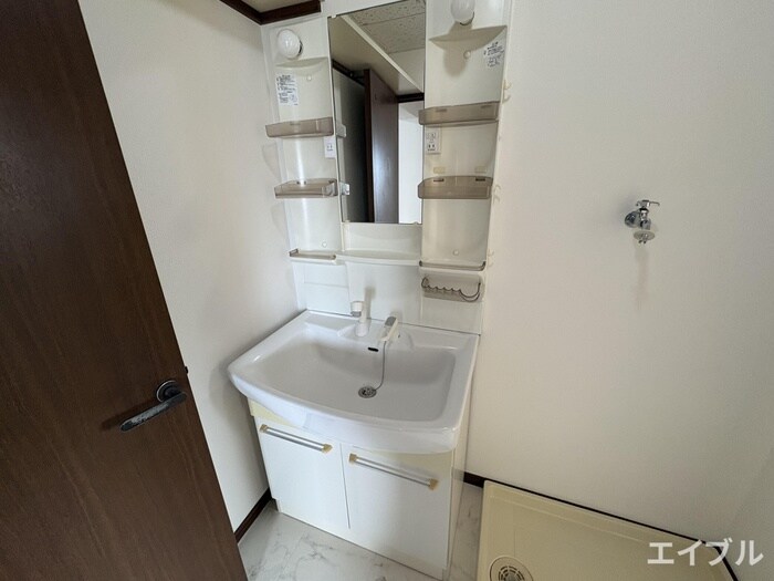 ハイネス那珂川の物件内観写真