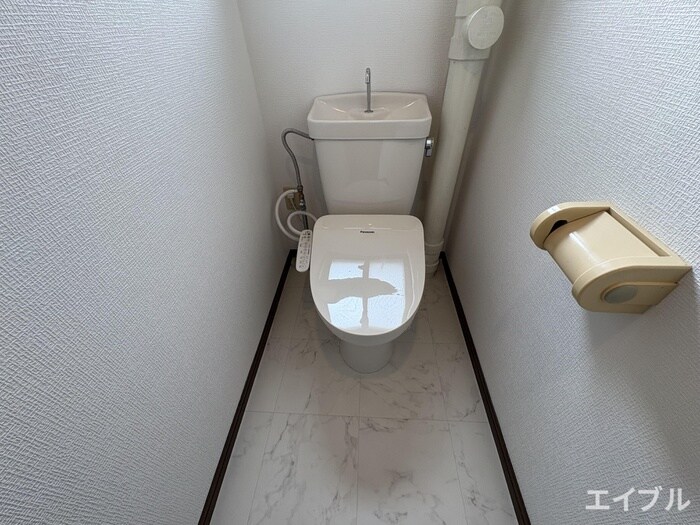 ハイネス那珂川の物件内観写真