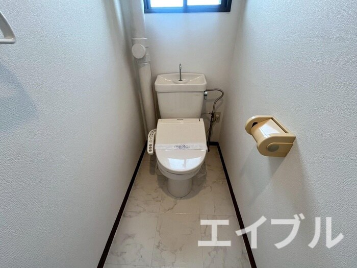 ハイネス那珂川の物件内観写真