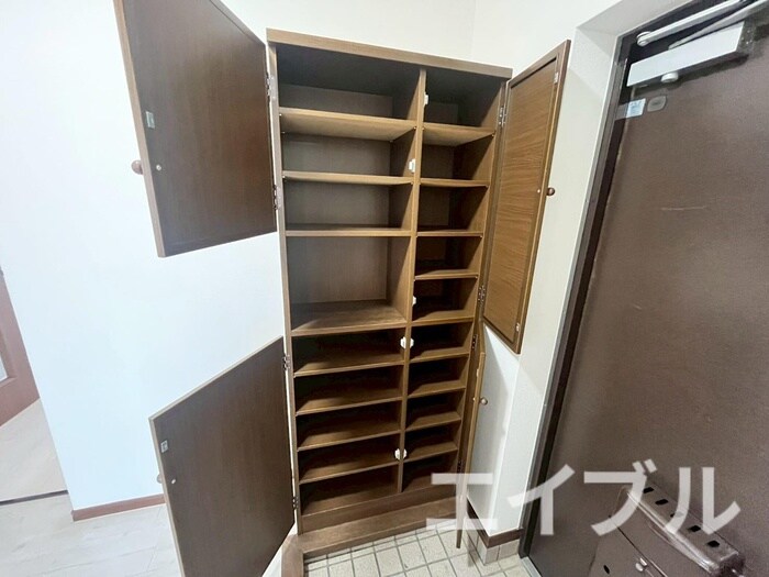 ハイネス那珂川の物件内観写真