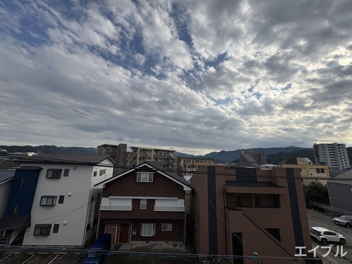 ハイネス那珂川の物件内観写真