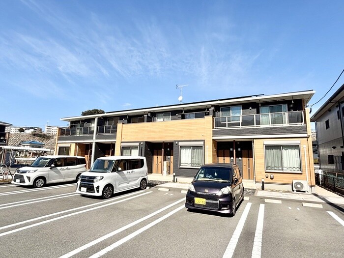 メゾンド・プチ・フルールⅩの物件外観写真