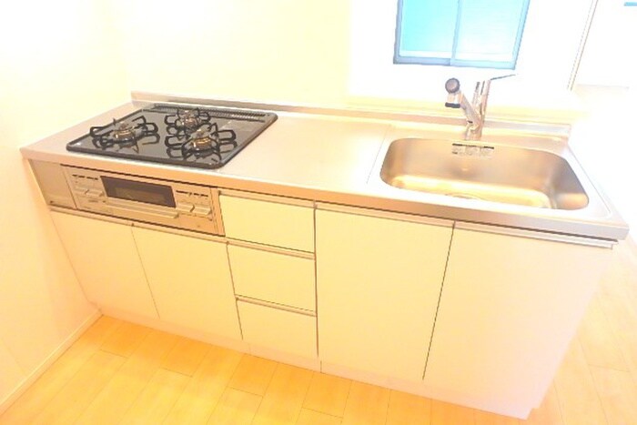 メゾンド・プチ・フルールⅩの物件内観写真