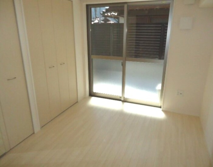 サン・フローラ三郎丸の物件内観写真