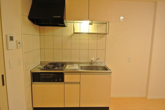 サン・フローラ三郎丸の物件内観写真