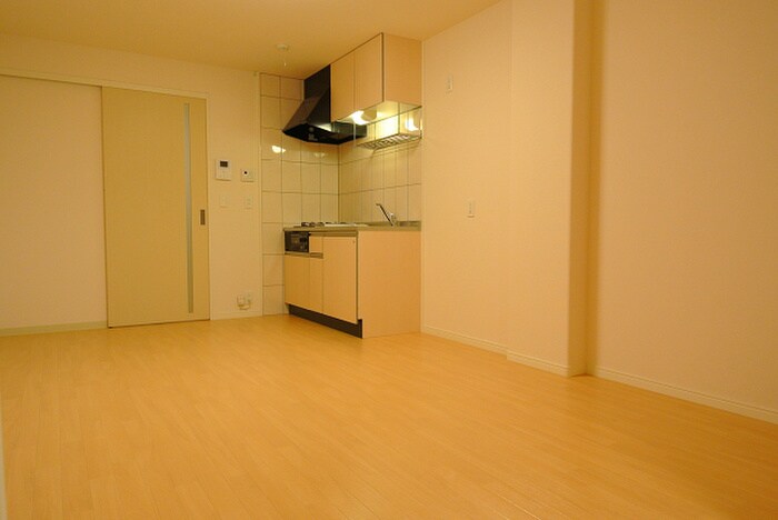 サン・フローラ三郎丸の物件内観写真