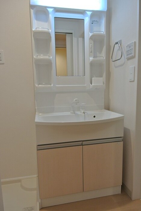 サン・フローラ三郎丸の物件内観写真