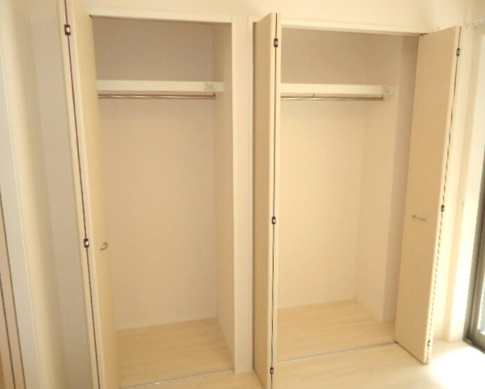 サン・フローラ三郎丸の物件内観写真