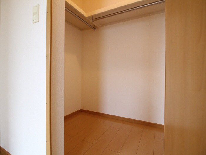 マ－ヴェラス空Ⅴの物件内観写真