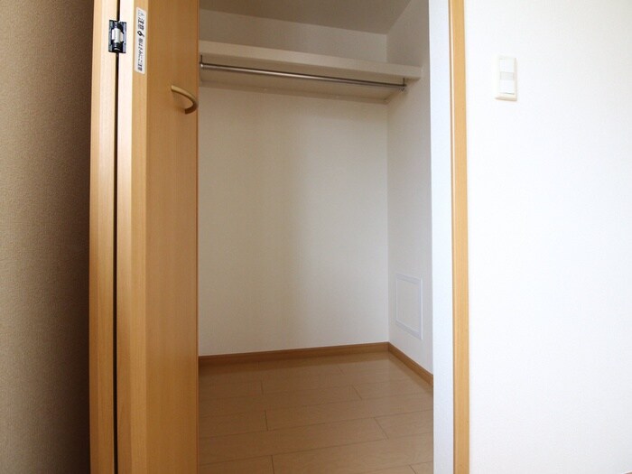 マ－ヴェラス空Ⅴの物件内観写真