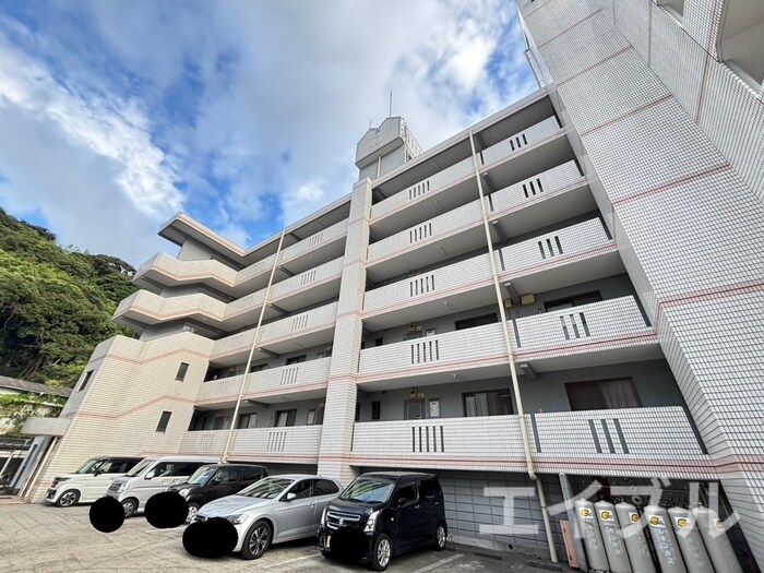 ベネフィス西陵の物件外観写真