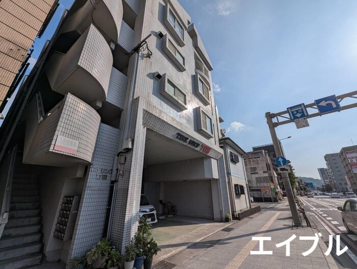 ドエリング前田の物件外観写真