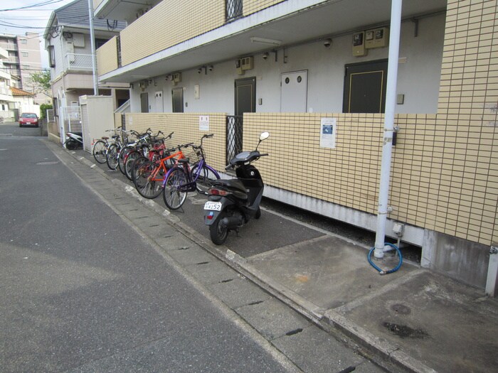 ラフォーレ大和の物件外観写真