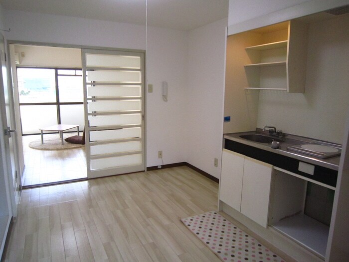 ラフォーレ大和の物件内観写真