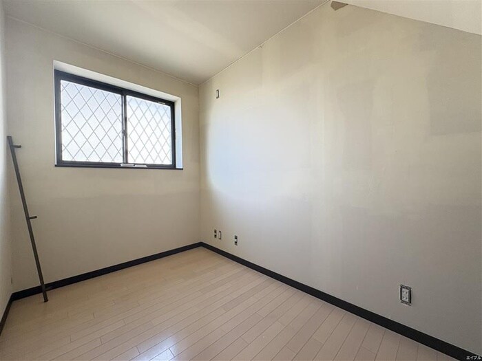 ペガ－ダ千早の物件内観写真