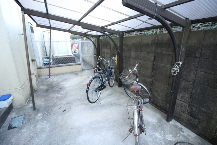 ﾊｲﾑLの物件外観写真