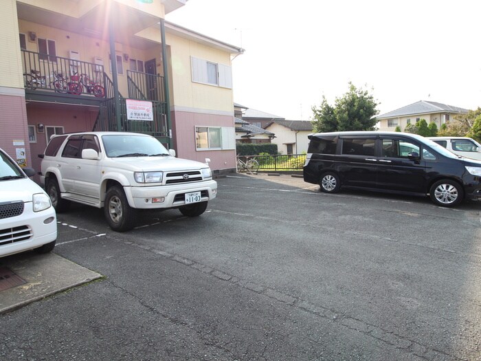 エコール荒木の物件外観写真