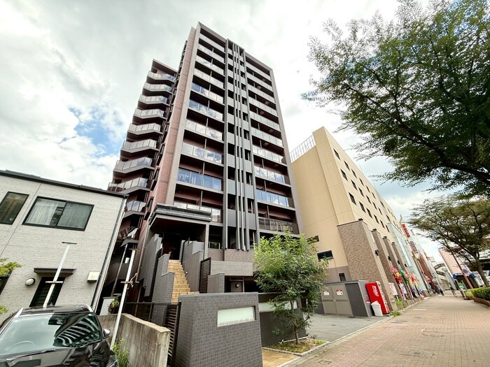 ザ・レジデンス香春口三萩野駅前の物件外観写真