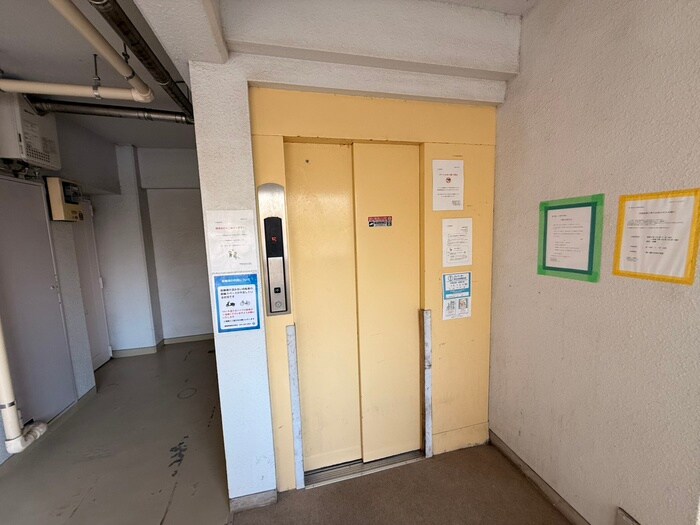 第一藤ビルの物件外観写真