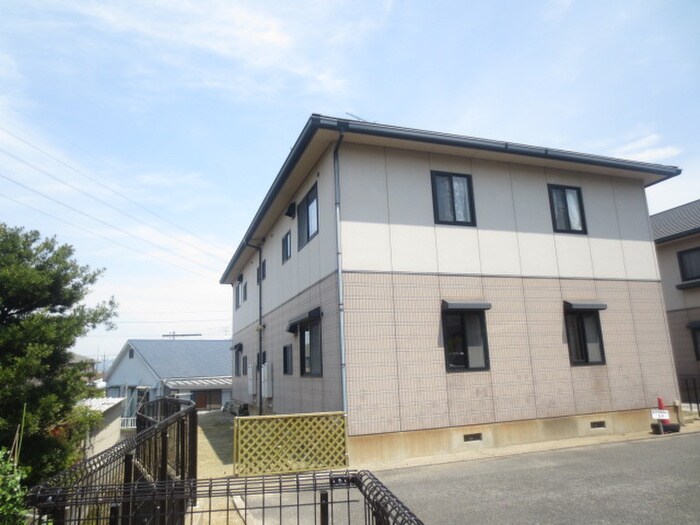 オー・ボアパティールＢ棟の物件外観写真