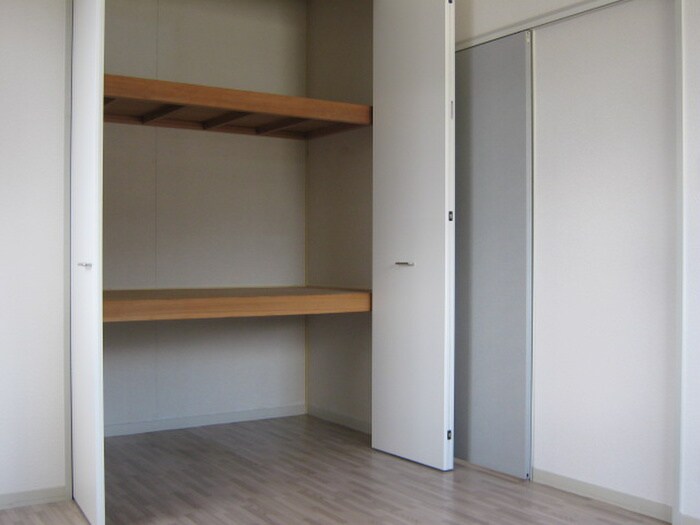 オー・ボアパティールＢ棟の物件内観写真