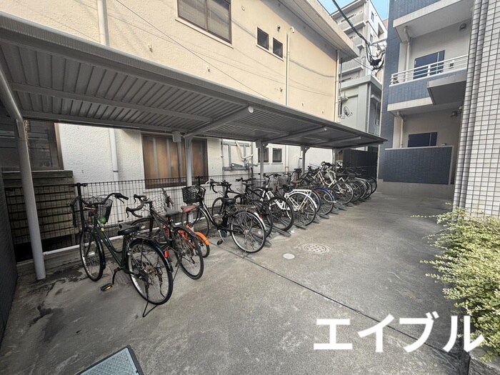 ウェーブⅡの物件外観写真