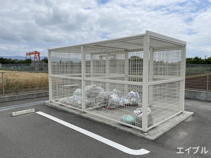 Ｇｒａｓｓ　ｆｉｅｌｄｓの物件外観写真